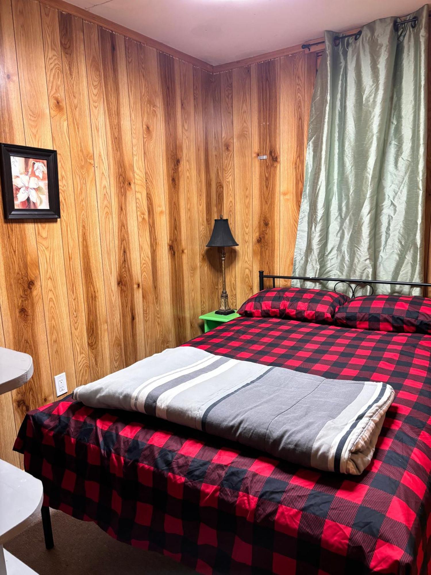 Lakefront Hideaway Resort Kawartha Lakes Kültér fotó