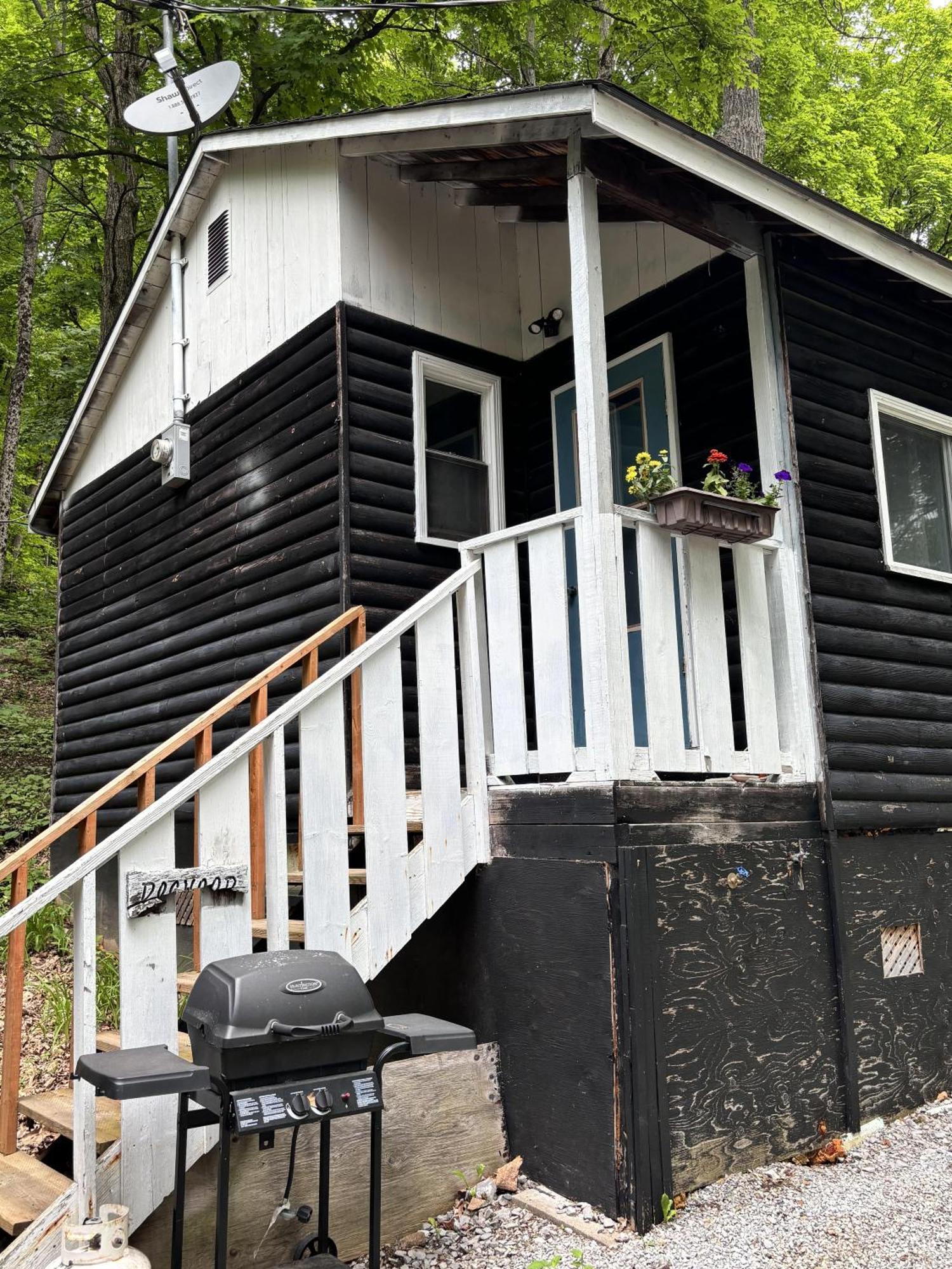 Lakefront Hideaway Resort Kawartha Lakes Kültér fotó